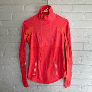 Lululemon long-sleeve run top